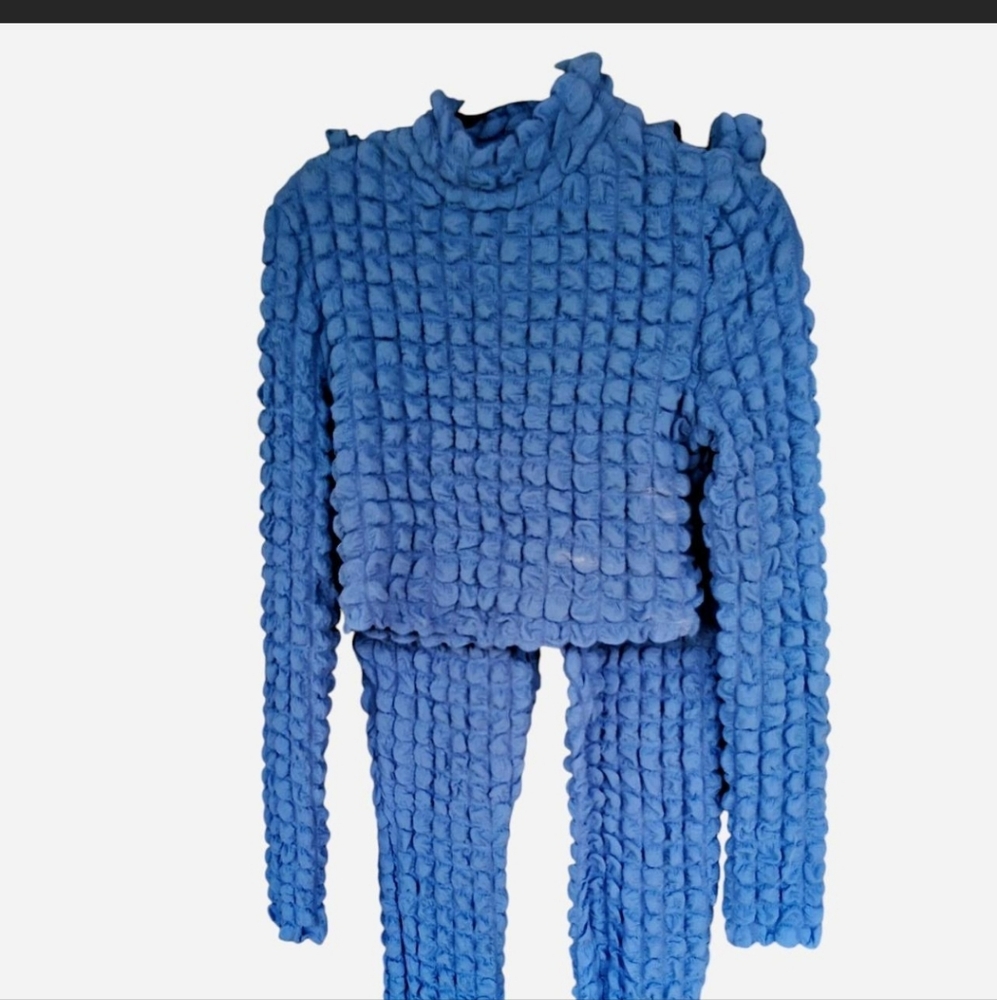 Blue Textured Knit Sweater and Pants Set